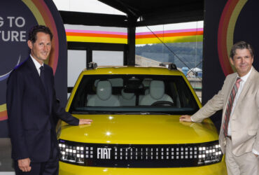 John Elkann ed Olivier Francois con la Fiat Grande Panda