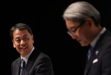 Makoto Uchida, presidente e Ceo di Nissan e Toshihiro Mibe, direttore di Honda