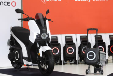 Lo scooter elettrico 'Silence' e la batteria intercambiabile