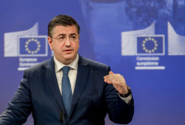 Apostolos Tzitzikostas, commissario europeo per i trasporti sostenibili e il turismo